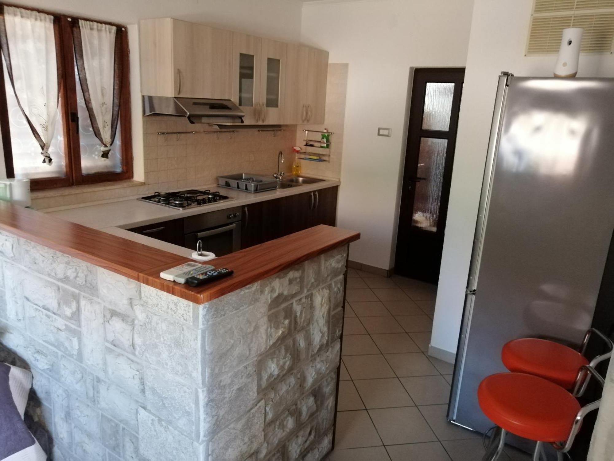 Viktor Rooms And Apartments 2 Rovigno Esterno foto